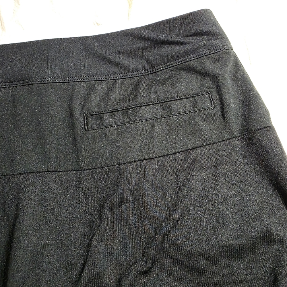 Adidas Black Pink Short Skort. - Picture 6 of 13